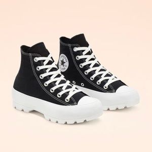 Chuck Taylor All Star Lugged women’s size 7.5